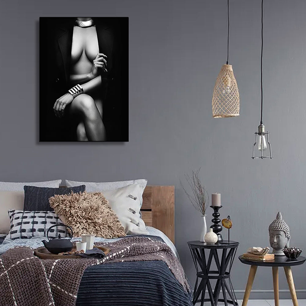 Fashion Sexy Woman Canvas Print – Modern Wall Art for Home Decor.